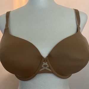 Warners Underwire wide band soft Bra 36D NWOT style #1536 adjustable straps.